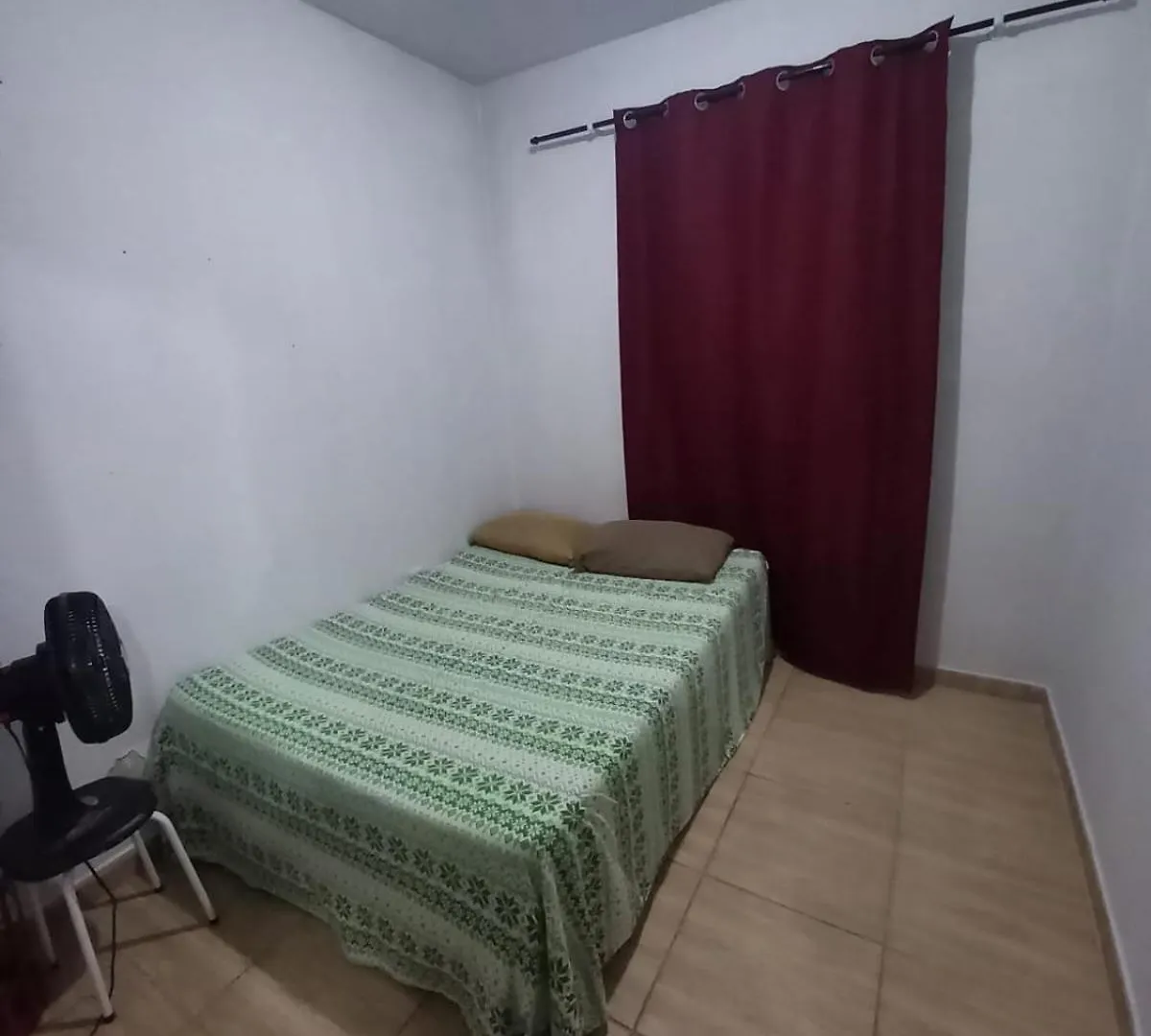 Quarto Com Otima Localizacao, Perto De Mercados E Pontos De Onibus Florianópolis Pansiyon